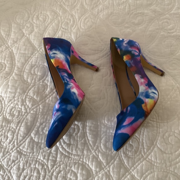 BCBG Multi color canvas pumps - Picture 3 of 5